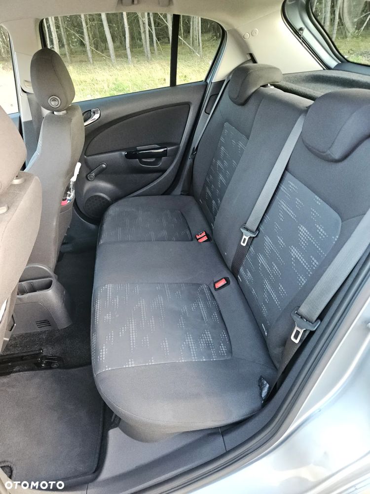 Opel Corsa - 17