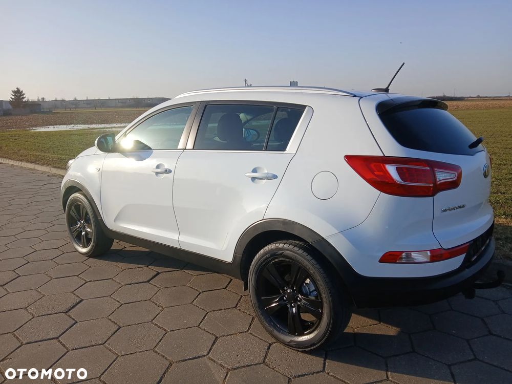 Kia Sportage 1.7 CRDI 2WD ISG Dream-Team Edition - 21