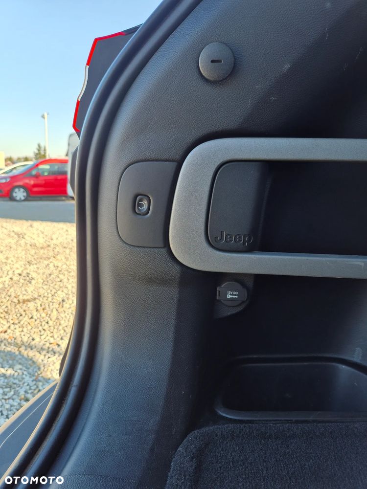 Jeep Cherokee 2.0 MJD Active Drive I Limited - 18