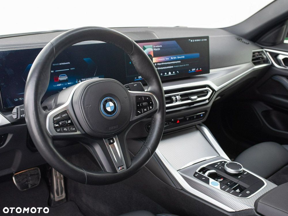 BMW i4 - 7