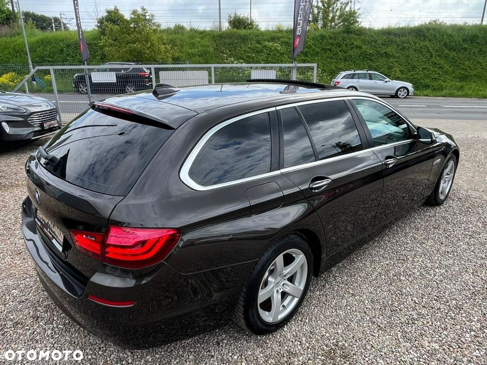 BMW Seria 5 520d Luxury Line - 37