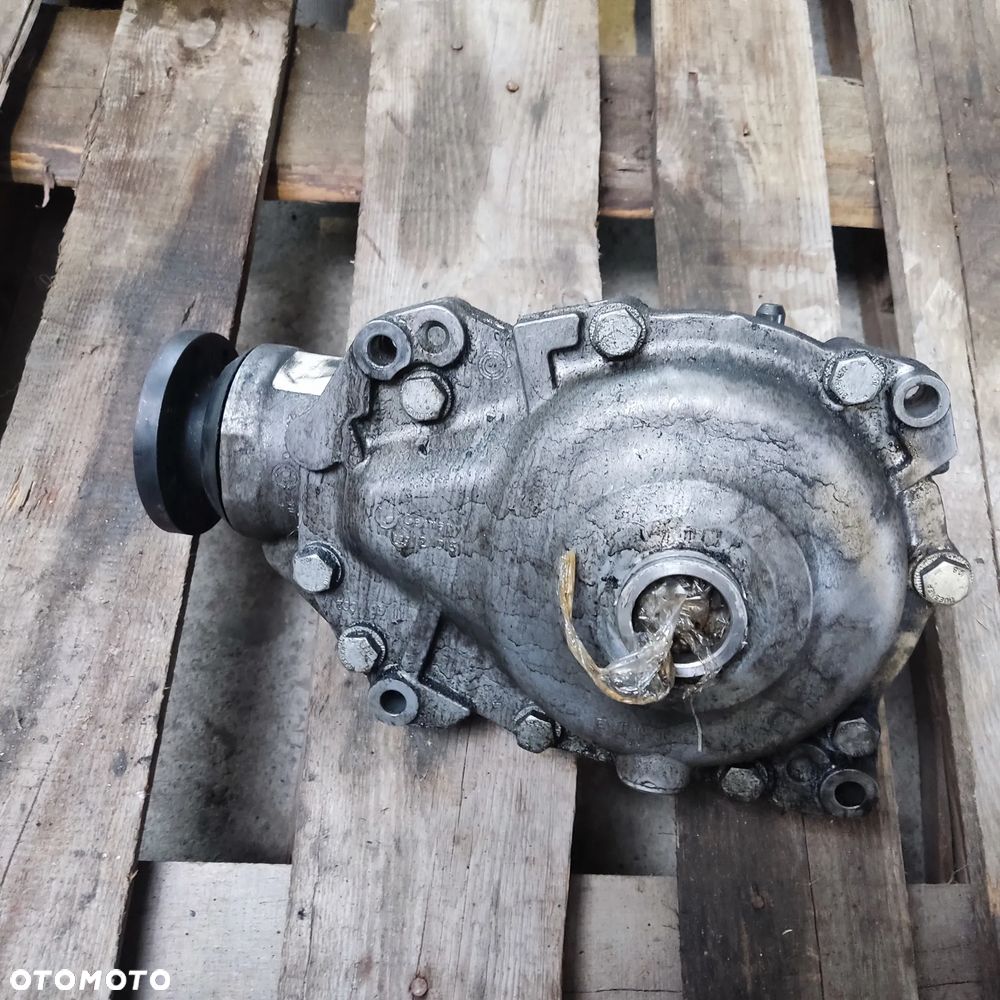 BMW E60 E61 3.0D XDRIVE MOST PRZEDNI DYFER DYFERENCJAŁ REDUKTOR 7534923 2.56