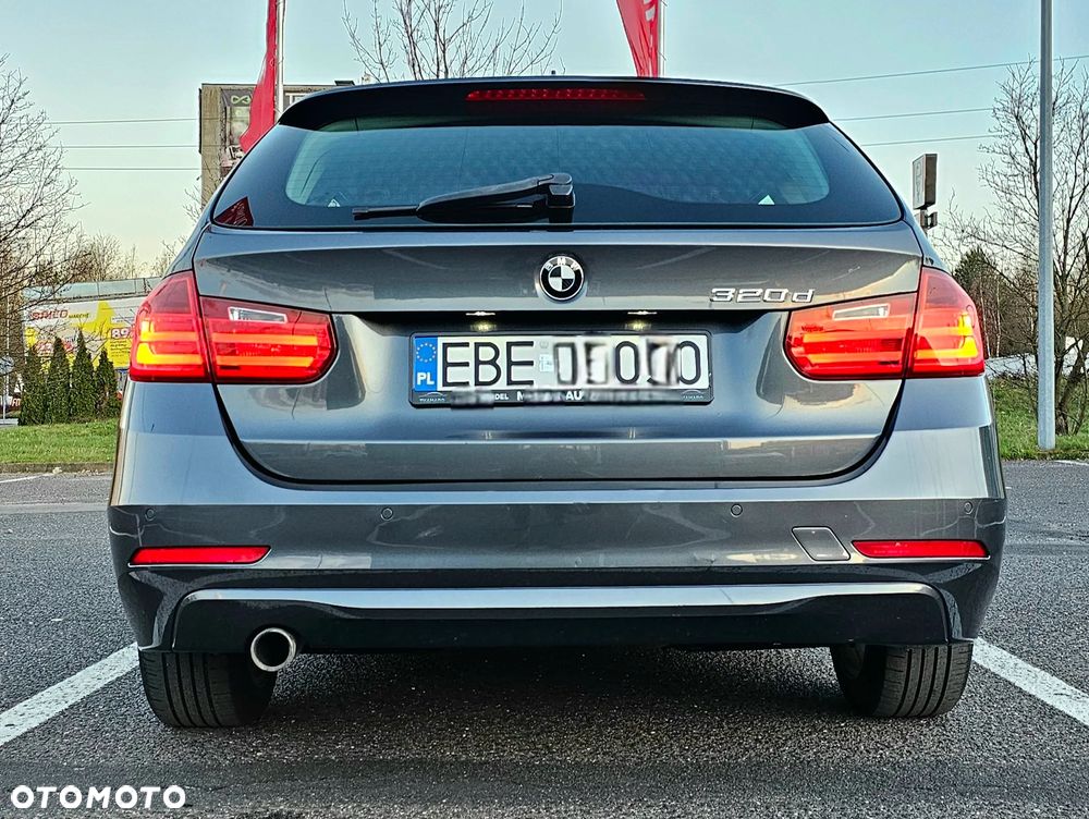 BMW Seria 3 320d Blue Performance Luxury Line - 40