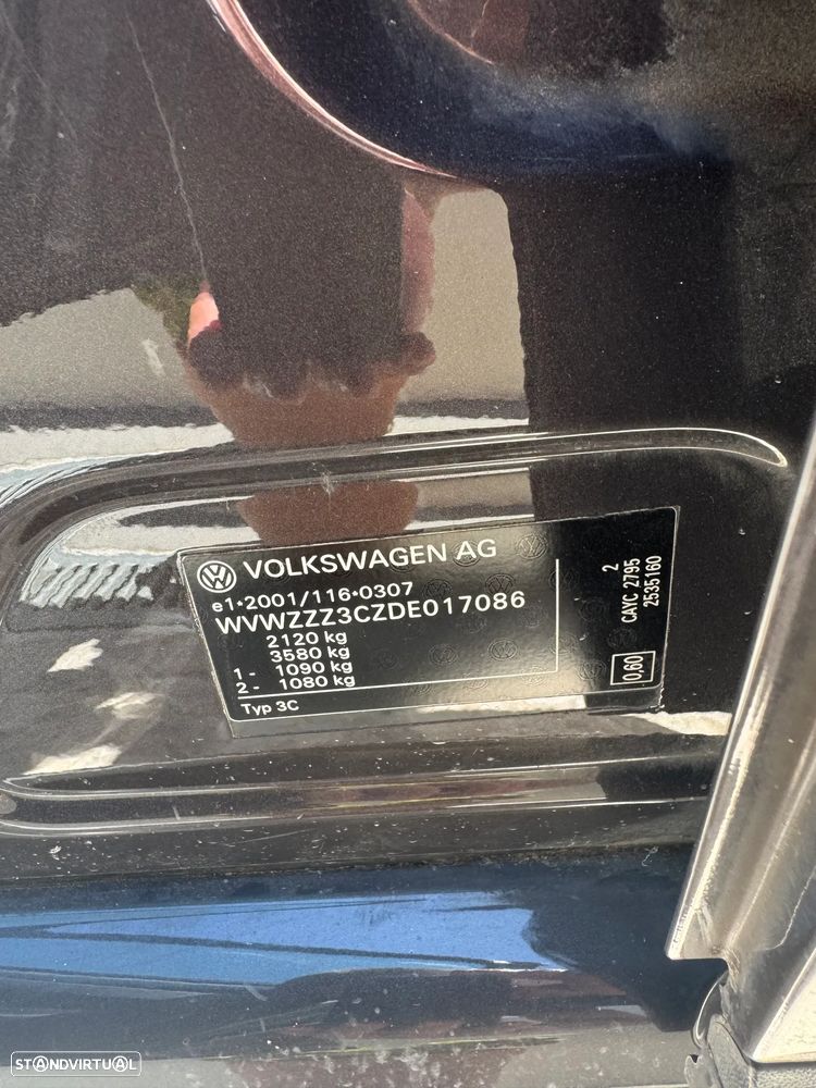 VW Passat Variant 1.6 TDI DPF BlueMotion - 1