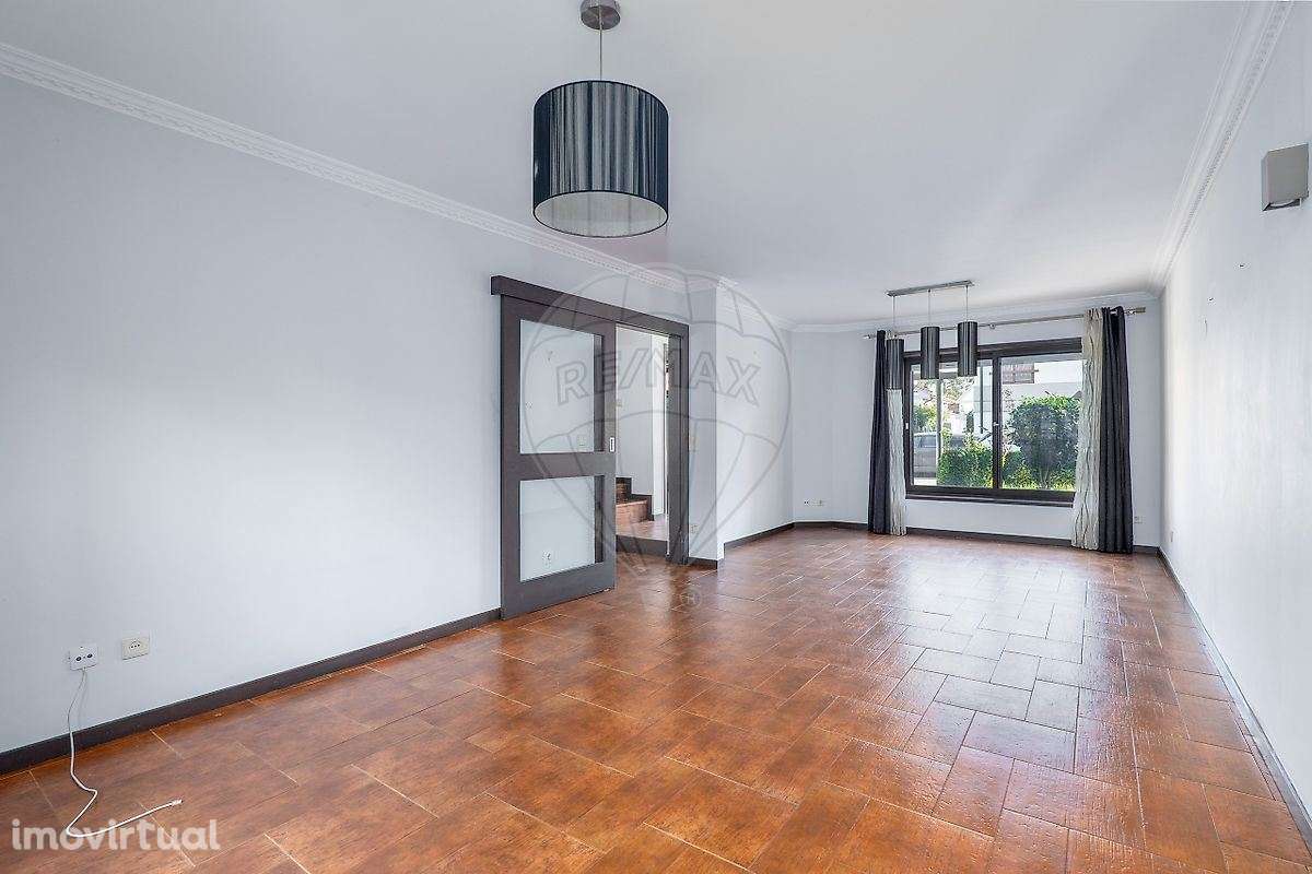 MORADIA T3 - SENHORA DA HORA, MATOSINHOS - Grande imagem: 5/21