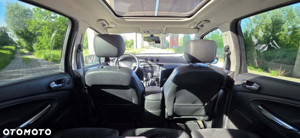 Ford S-Max 2.0 TDCi DPF Titanium - 13
