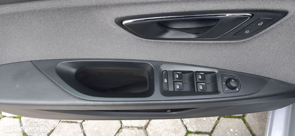 SEAT Leon 1.6 TDI Style S/S - 42