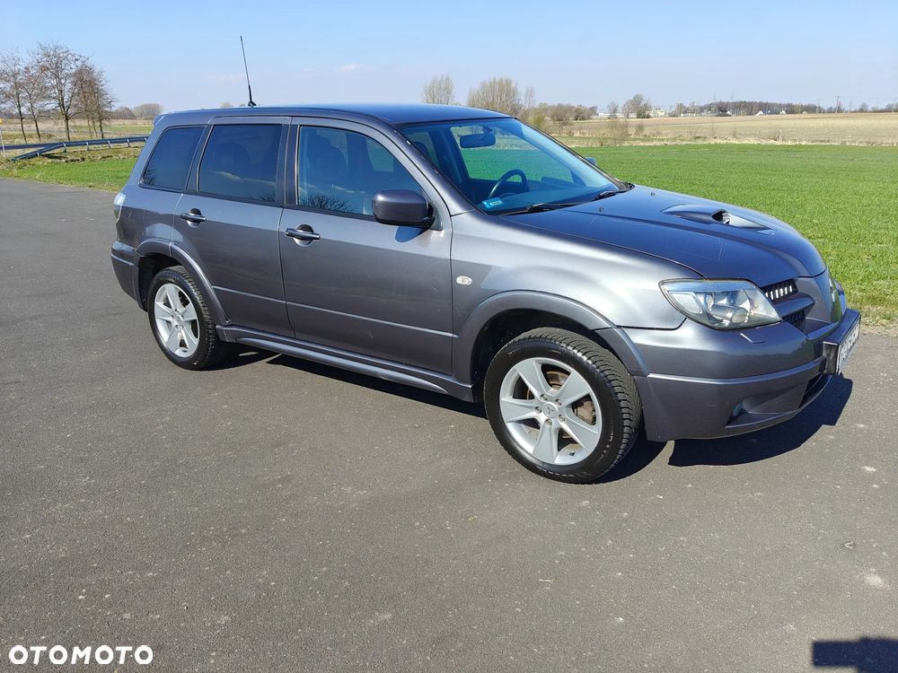 Mitsubishi Outlander 2.0 Turbo - 3