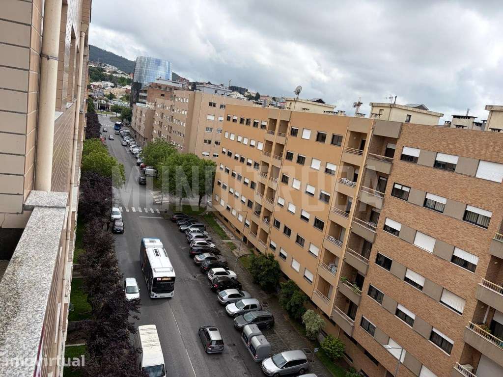 Apartamento T3 Lamaçães - Como novo - Grande imagem: 5/17