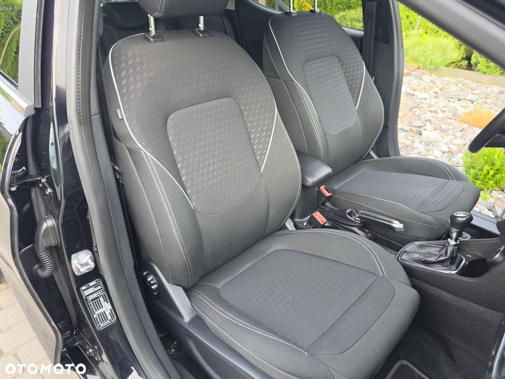 Ford Fiesta 1.0 EcoBoost S&S TITANIUM - 6