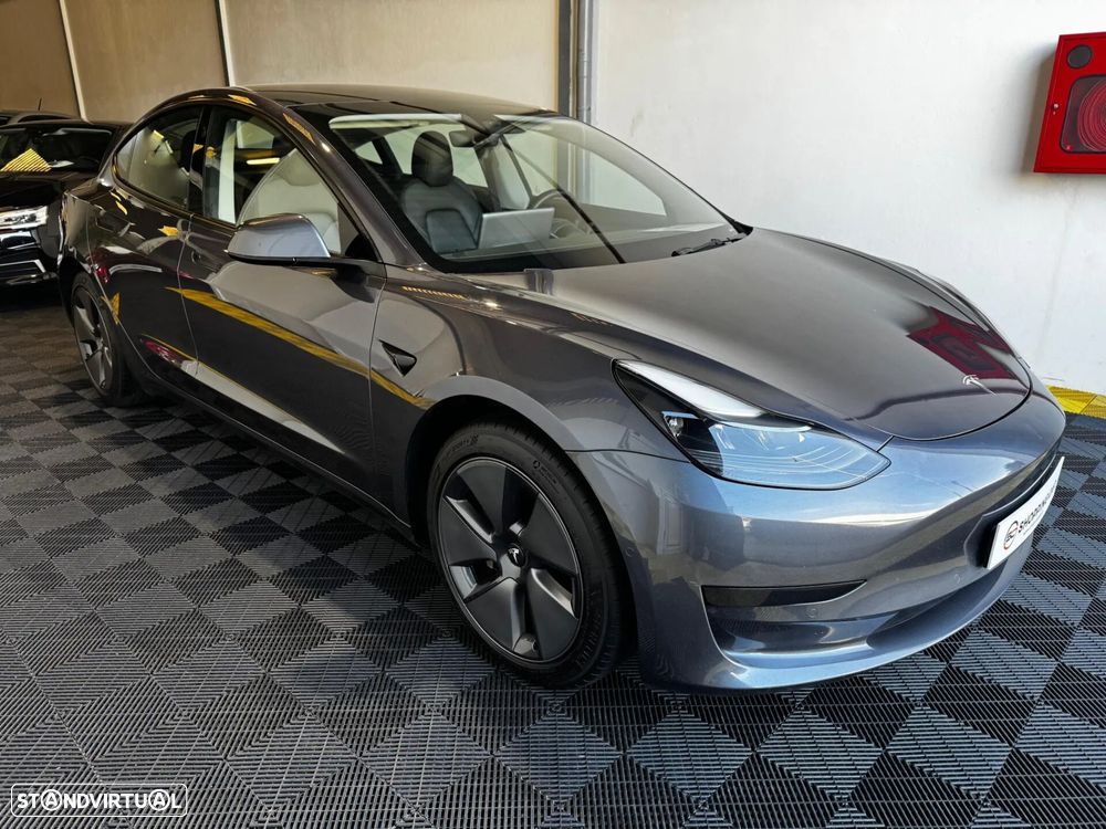 Tesla Model 3 Tração Traseira - 43