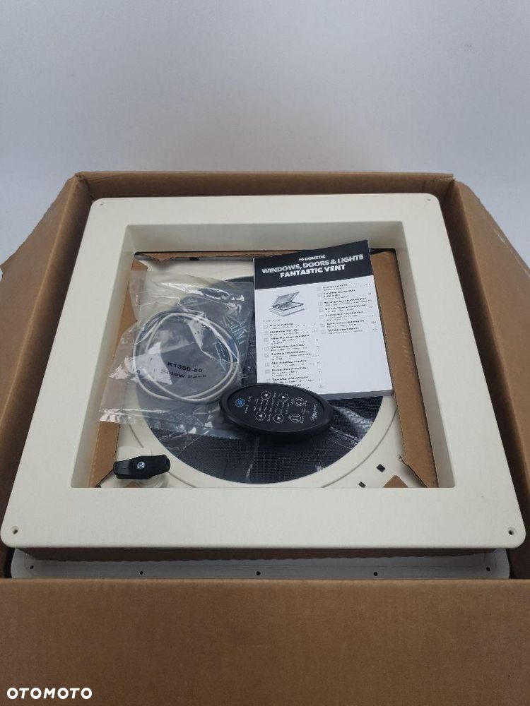 OKNO DACHOWE KAMPER WENTYLATOR DOMETIC FANTASTIC VENT 40X40 FA7350 - 8
