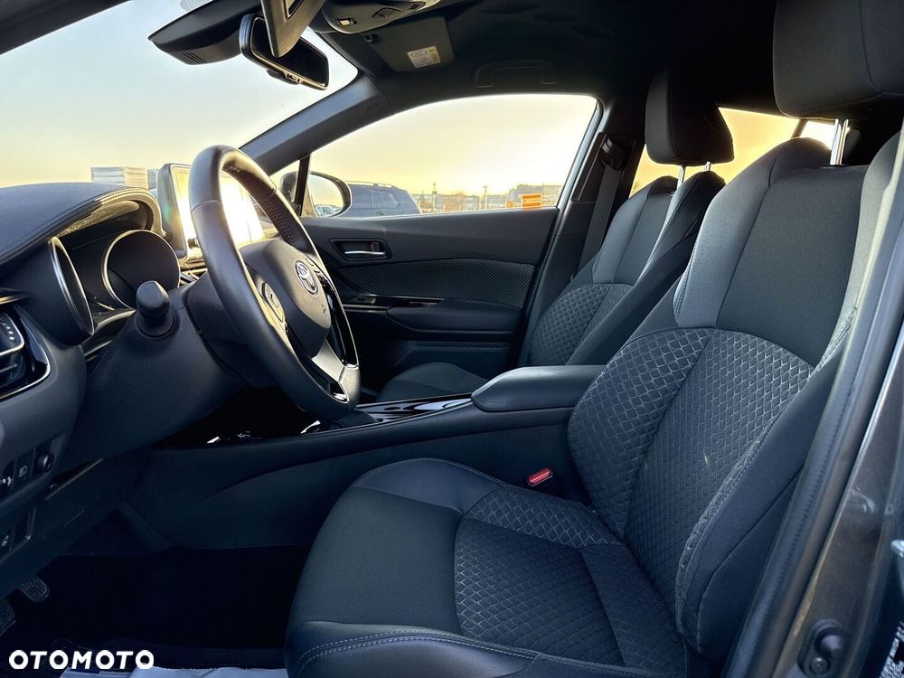 Toyota C-HR 2.0 Hybrid Style - 18