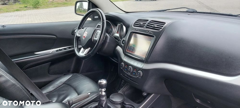 Fiat Freemont 2.0 Multijet Lounge - 25
