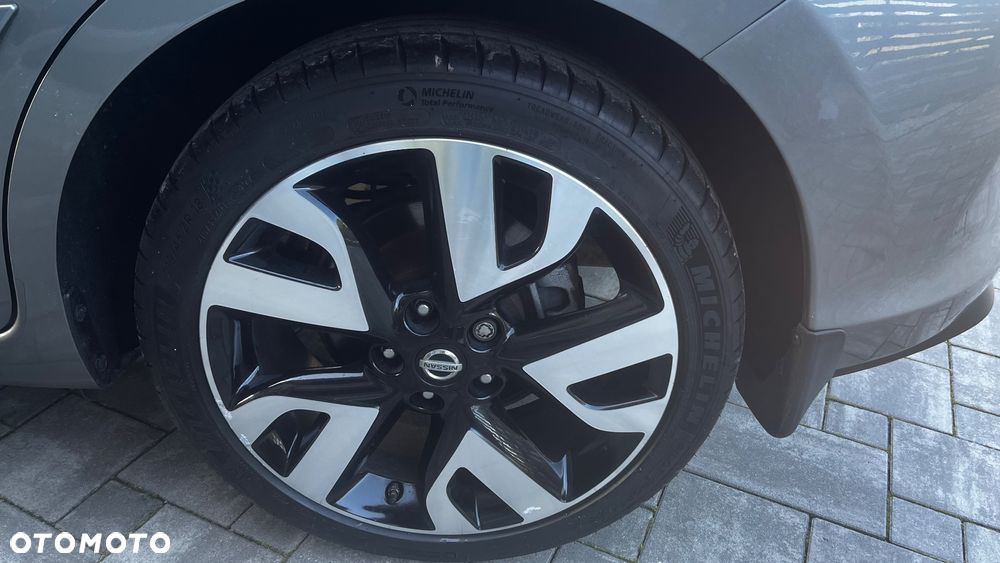 Nissan Pulsar 1.6 DIG-T Tekna - 26