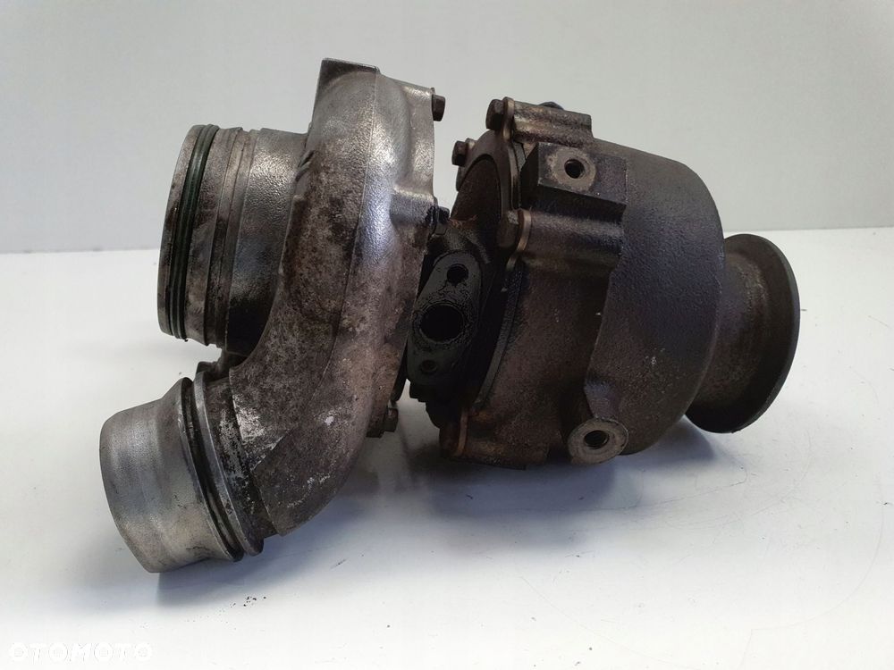 TURBOSPRĘŻARKA BMW E87 E90 2.0 D N47 _ turbo - 6