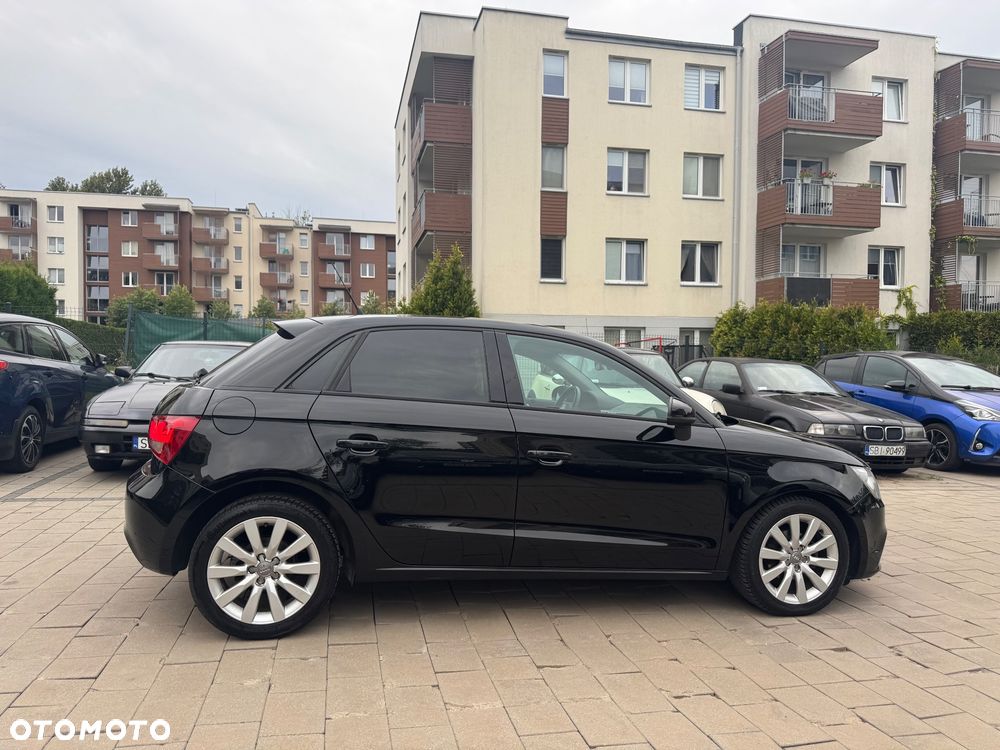 Audi A1 Sportback 1.6 TDI S tronic S line edition - 6