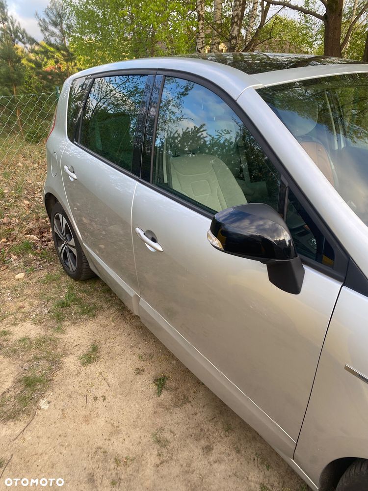 Renault Scenic dCi 130 FAP Bose Edition - 4