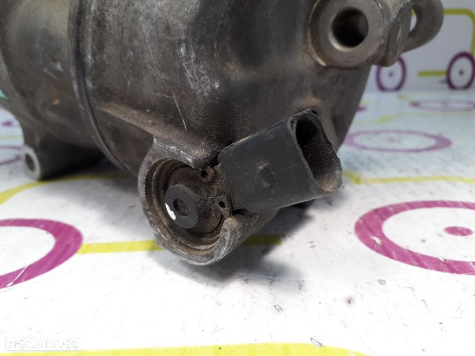 Compressor AC Volkswagen Golf V 1.6 TDi 105Cv de 2008 - Ref: 5N0820803 - NO60168 - 4