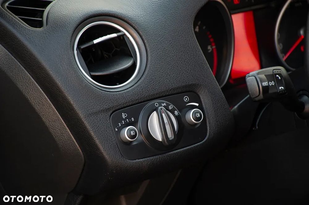 Ford Mondeo 2.0 TDCi Champions Edition - 35