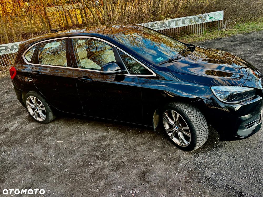 BMW Seria 2 218i - 11