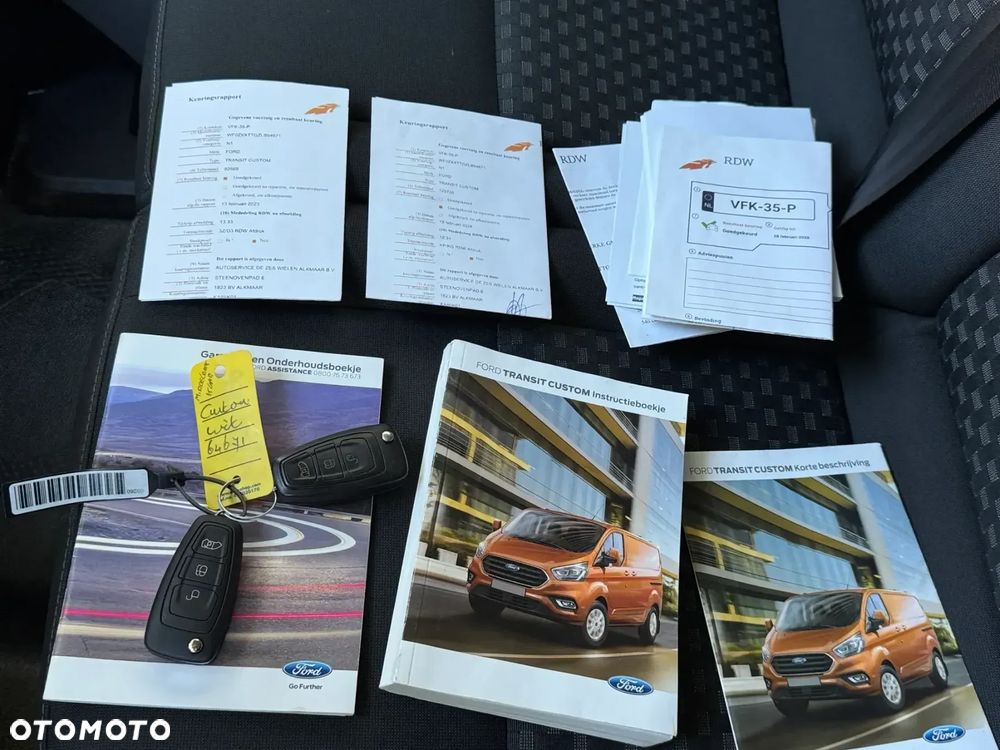 Ford CUSTOM DŁUGI 6 OSÓB - 36