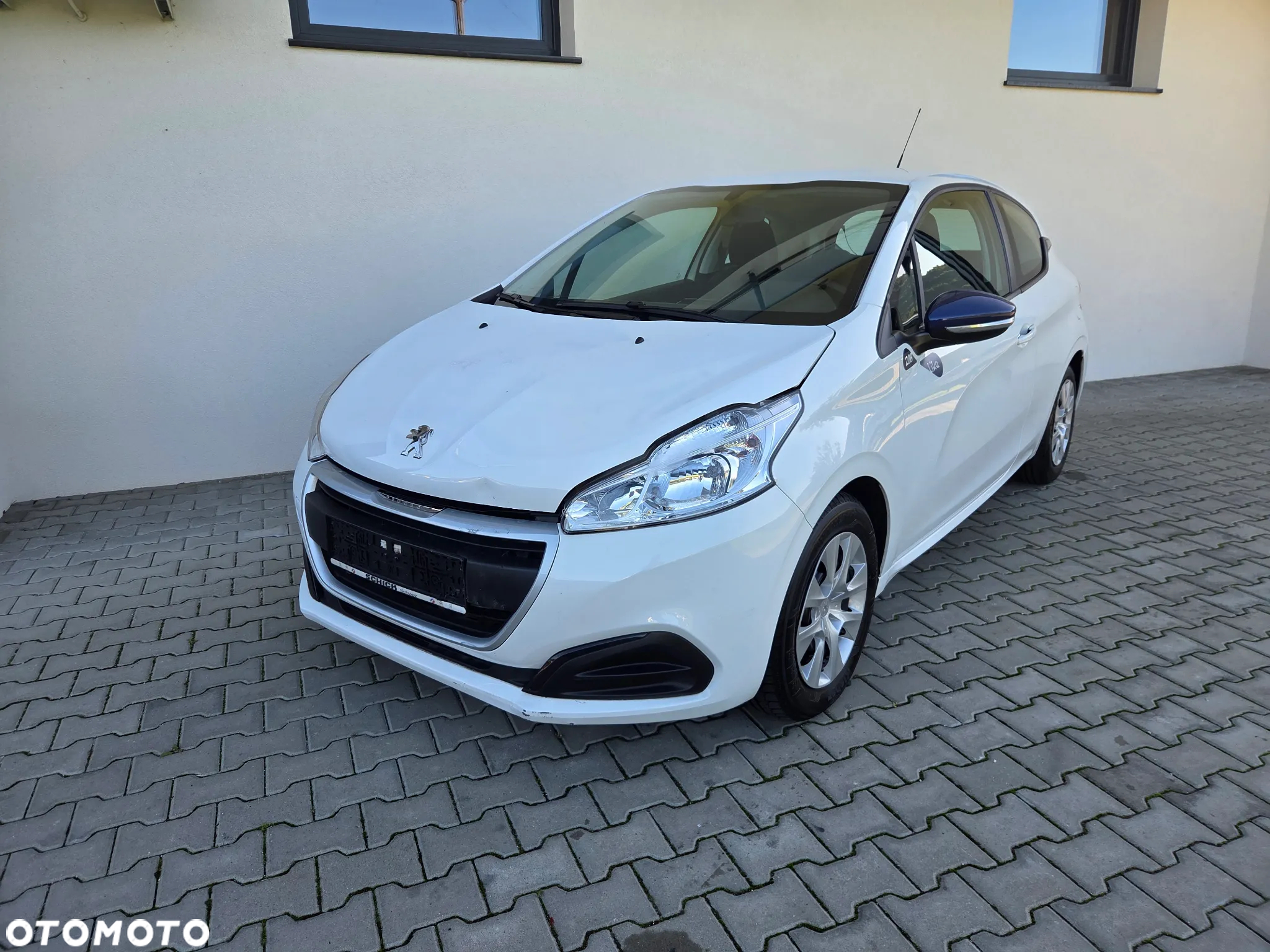 Peugeot 208 - 2