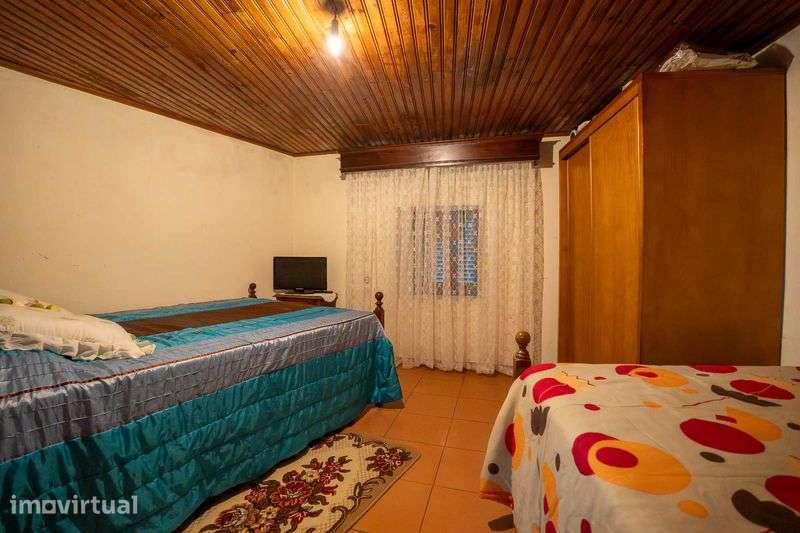 2 Casas de Aldeia c/ Logradouro | Potencial Turismo Rural ou Habitação - Grande imagem: 5/12
