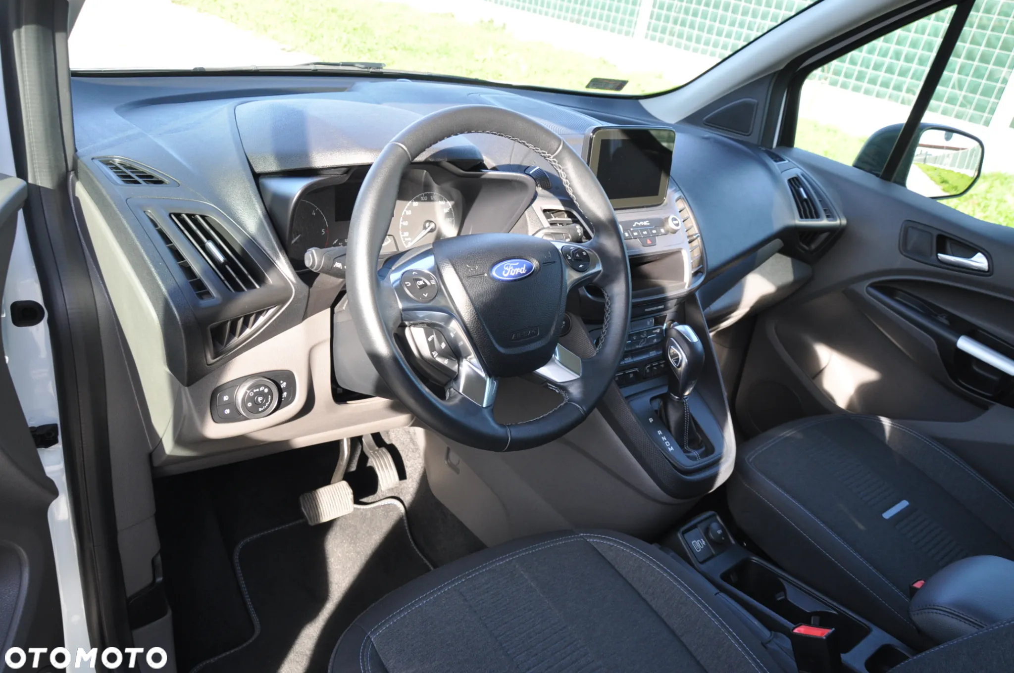 Ford Tourneo Connect 1.5 EcoBlue Active PowerShift - 18
