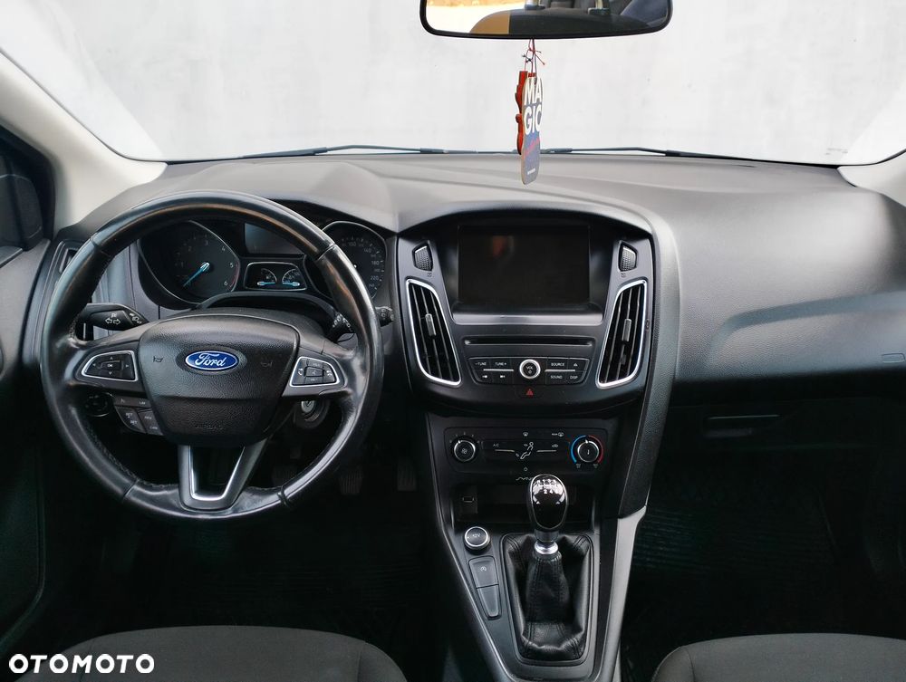 Ford Focus 1.5 TDCi DPF Start-Stopp-System COOL&CONNECT - 6