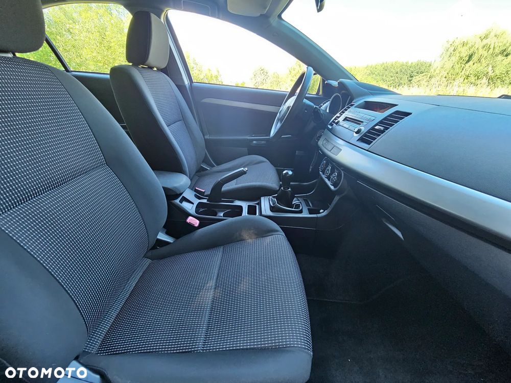 Mitsubishi Lancer 1.8 Instyle - 28