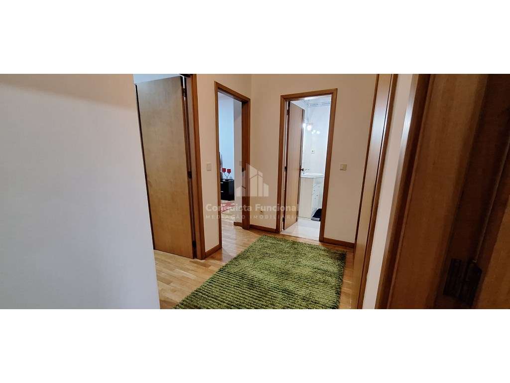 Quarto Mobilado | Santa Maria da Feira - Centro | €350/Mês - Grande imagem: 3/10