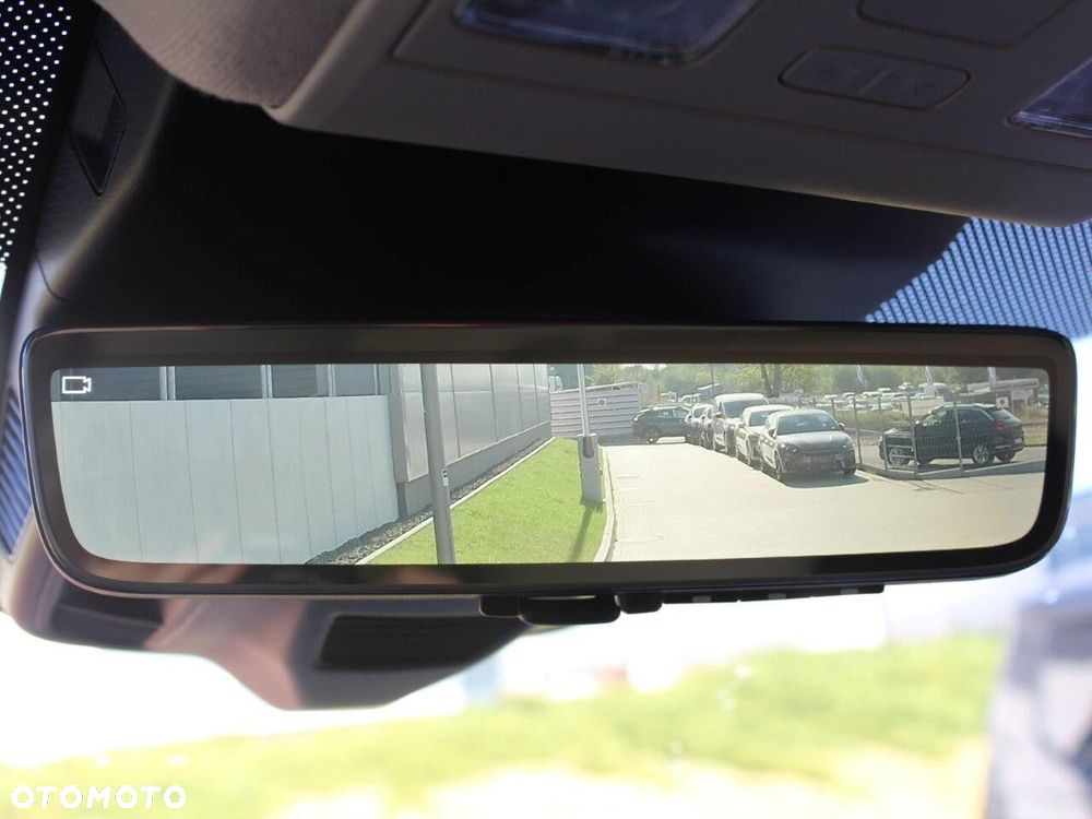 Volkswagen Transporter Edition 2.0 TDI Manual - 22