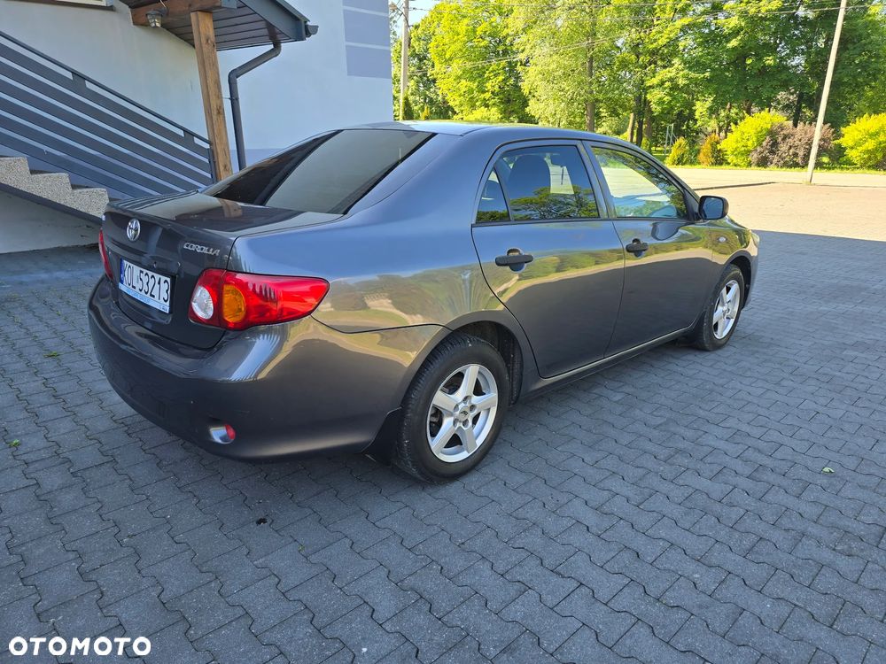 Toyota Corolla 1.4 VVT-i Premium - 3