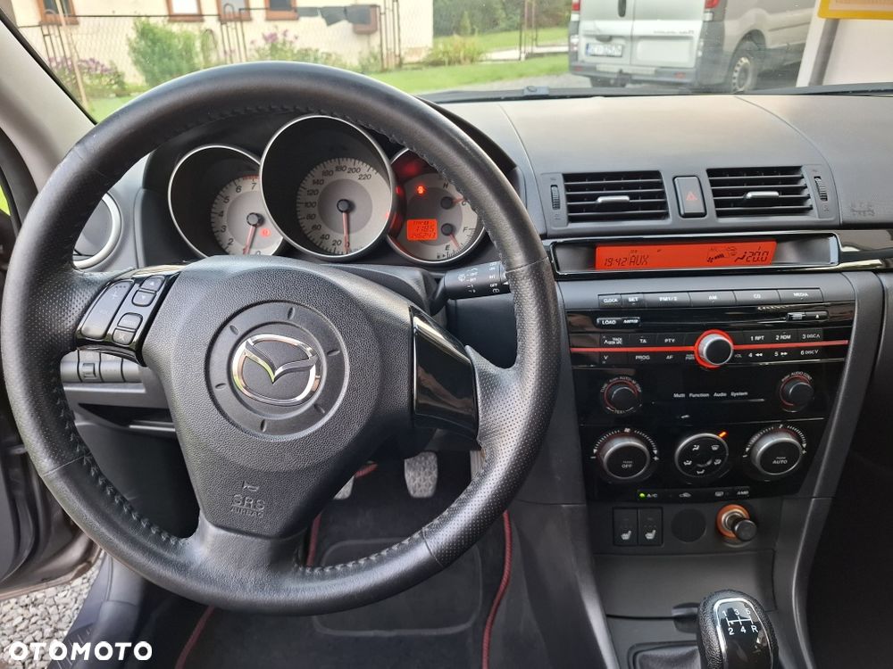 Mazda 3 - 7