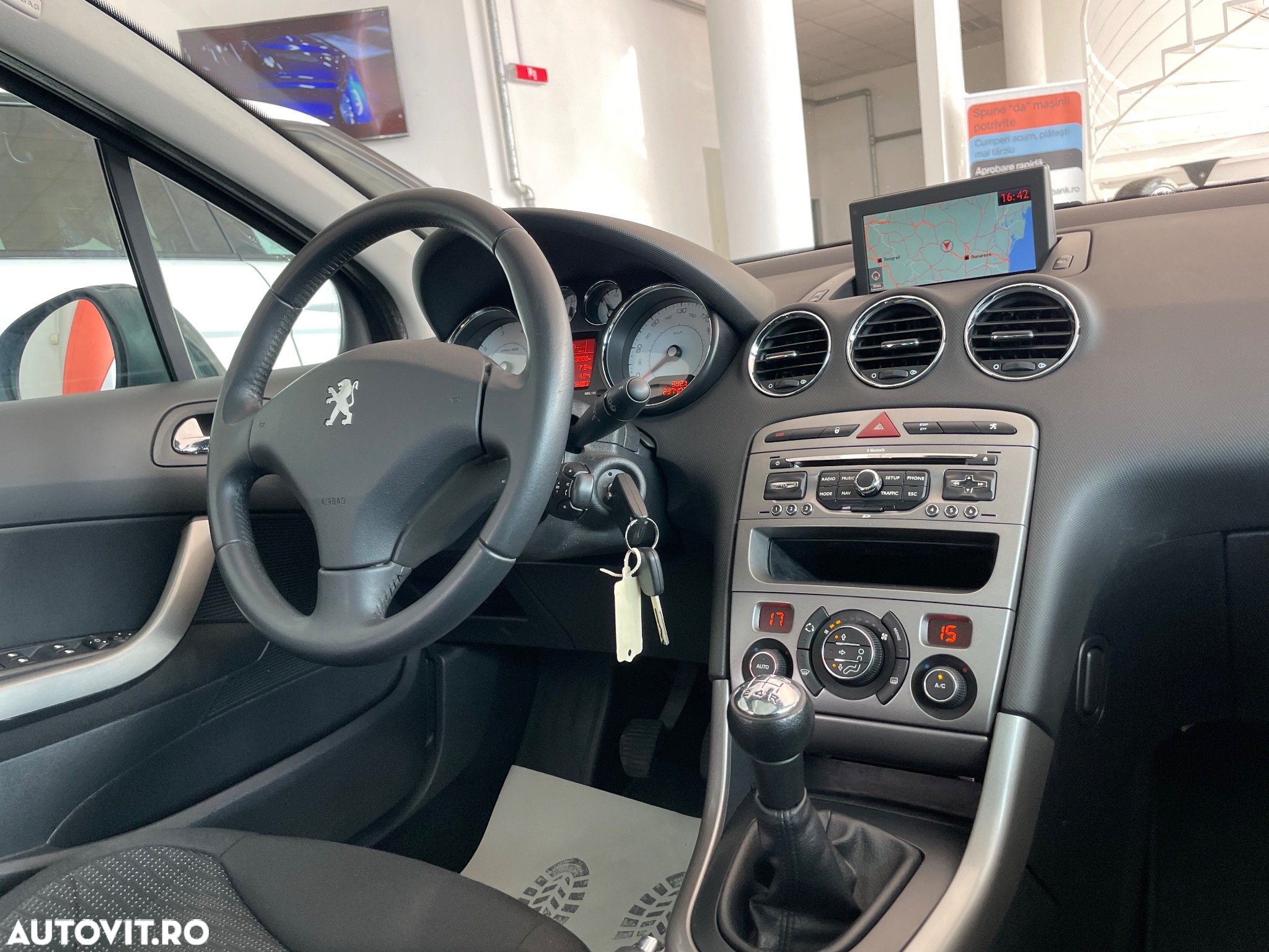 Peugeot 308 SW 120 VTi Premium - 10