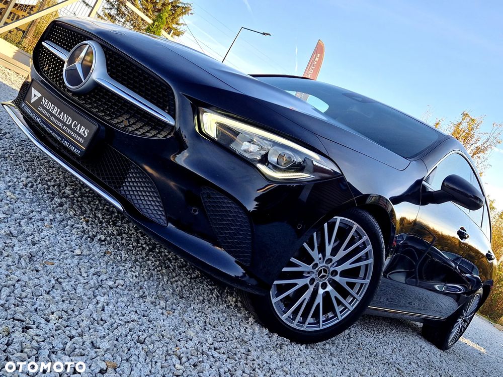Mercedes-Benz CLA 220 d 8G-DCT - 2