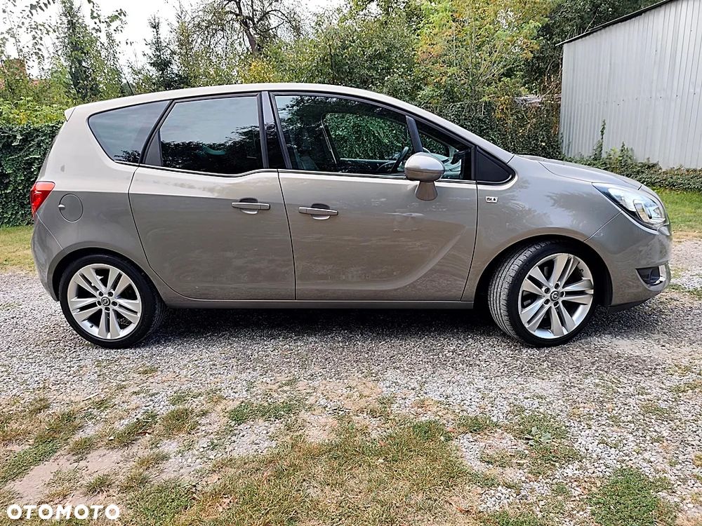 Opel Meriva 1.4 T Cosmo - 17