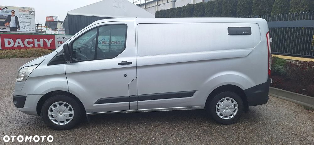 Ford TRANSIT CUSTOM - 2