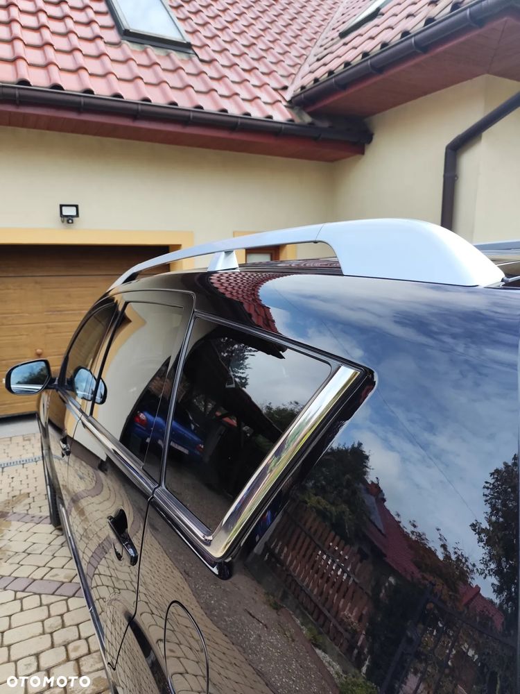 Mitsubishi Outlander 2.0 DID Intense + - 23