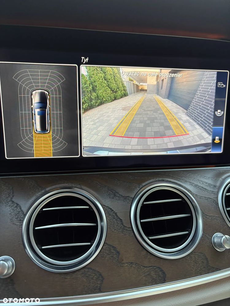 Mercedes-Benz Klasa E 220 d 4-Matic All-Terrain - 17