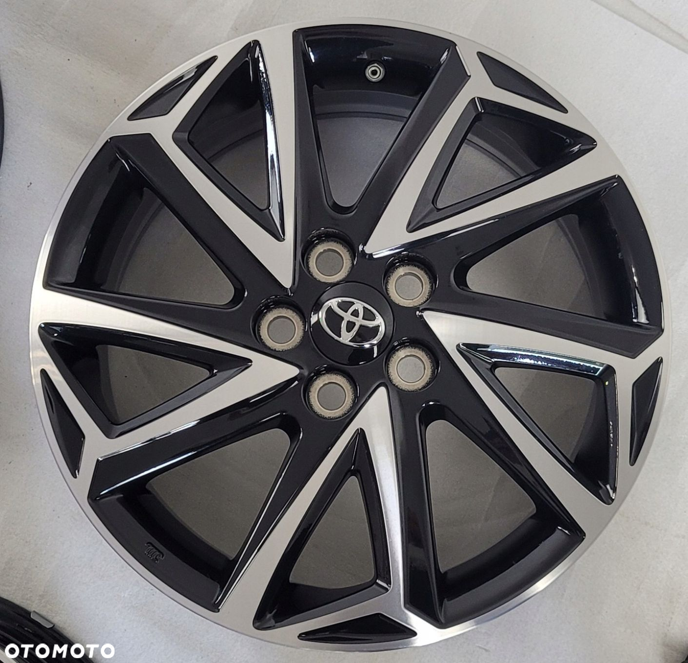 FELGI TOYOTA YARIS IV 6x16 16 ET50 5X100 54,1 PW457-00004 - 8