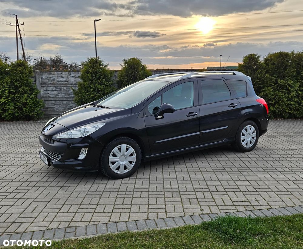 Peugeot 308 HDi FAP 140 Family - 14