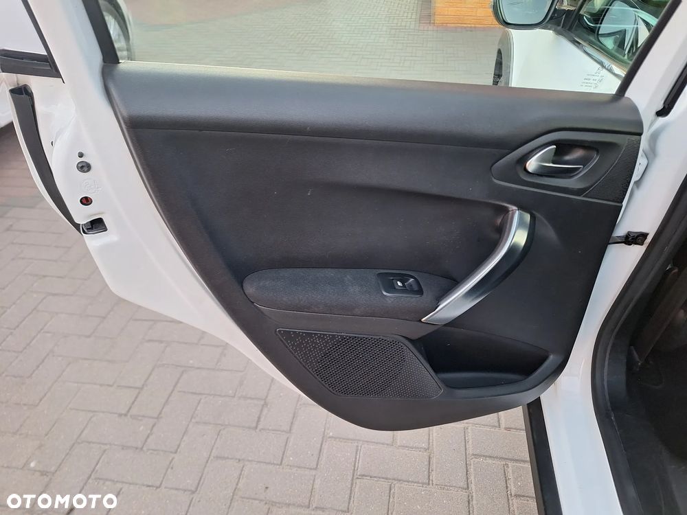 Peugeot 2008 BlueHDi FAP 120 STOP & START Crossway - 23