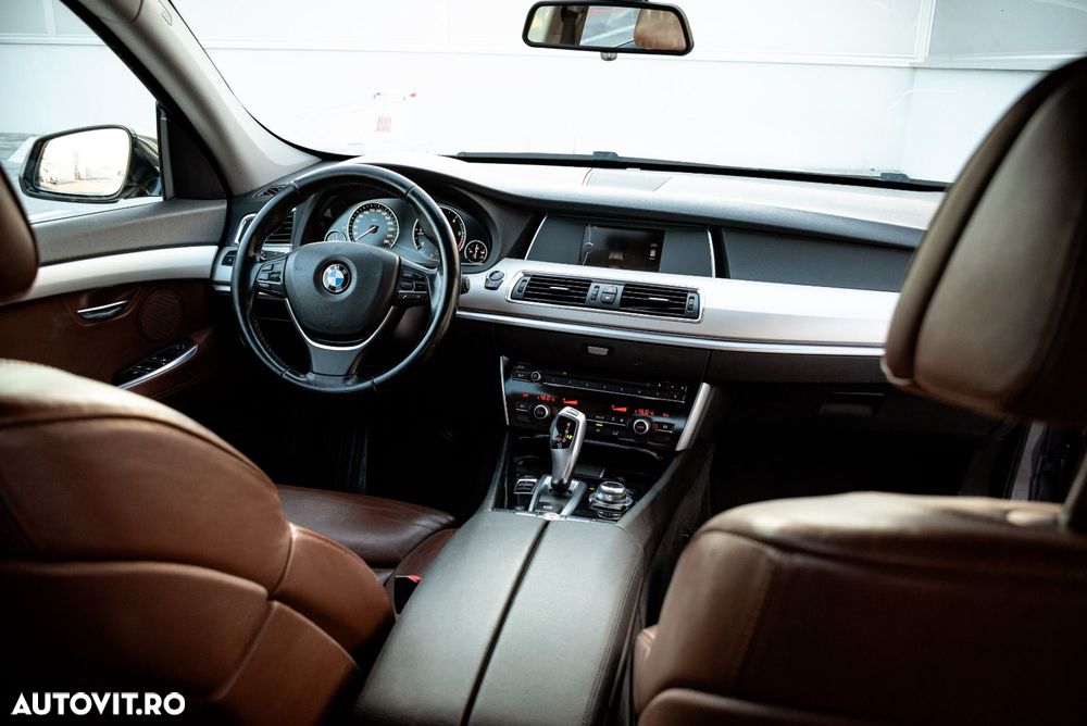 BMW Seria 5 520d Gran Turismo - 21