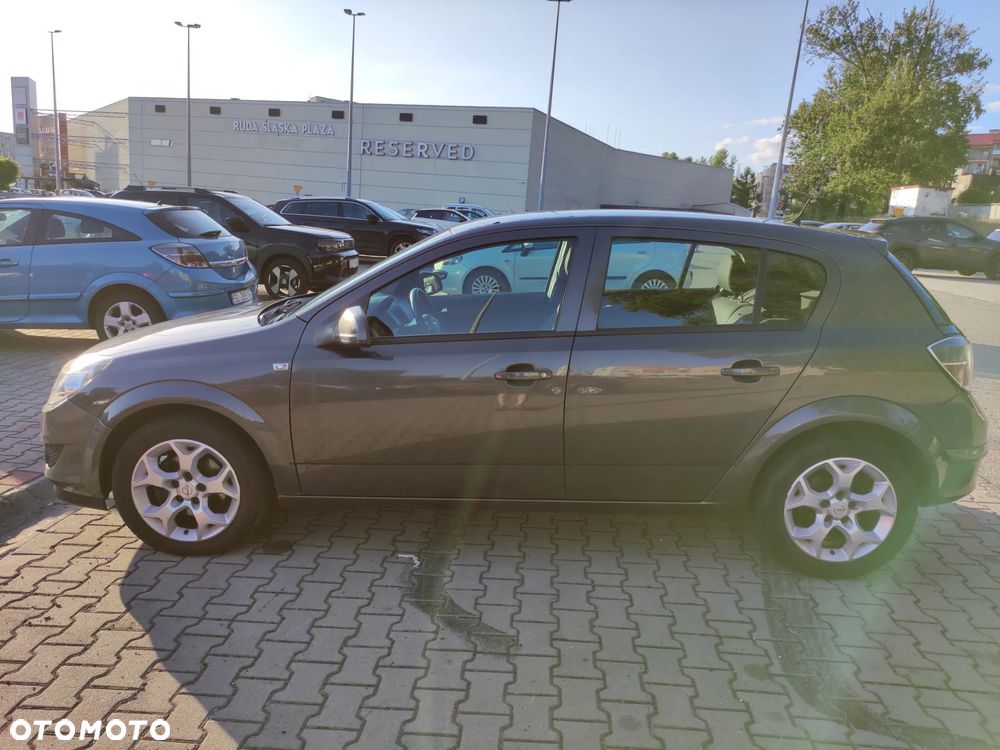 Opel Astra 1.7 CDTI Essentia - 3