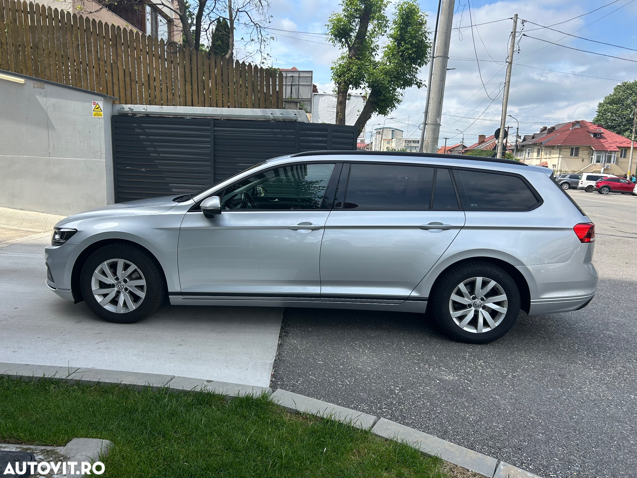 Volkswagen Passat - 9
