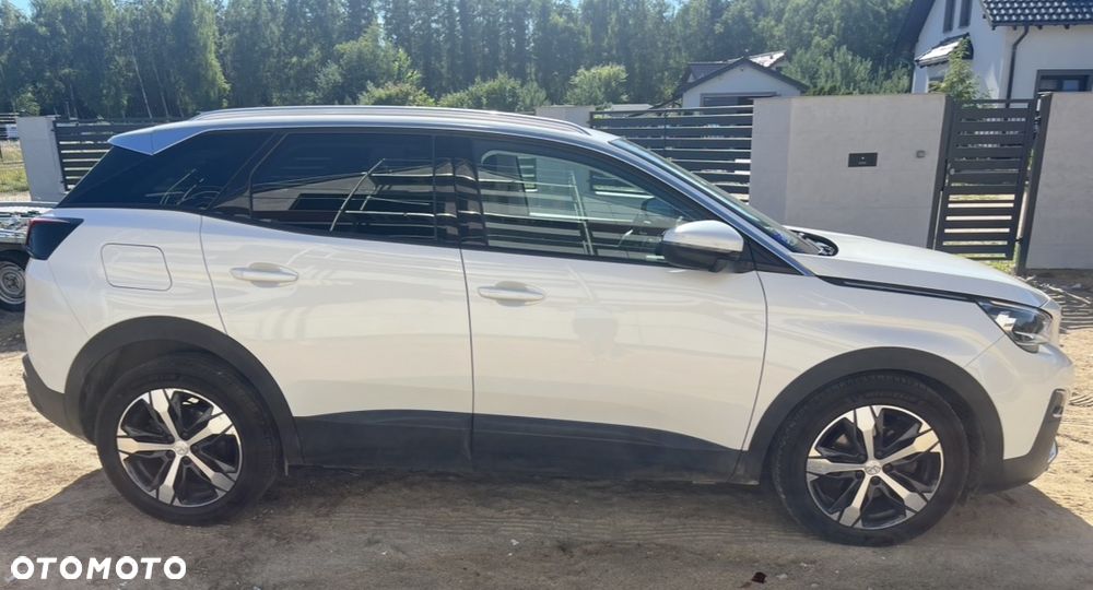 Peugeot 3008 1.2 PureTech Active S&S EAT8 - 3