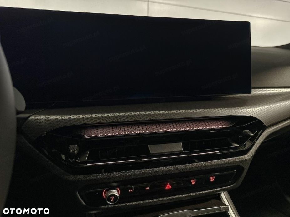 BMW Seria 3 320d xDrive mHEV M Sport sport - 10
