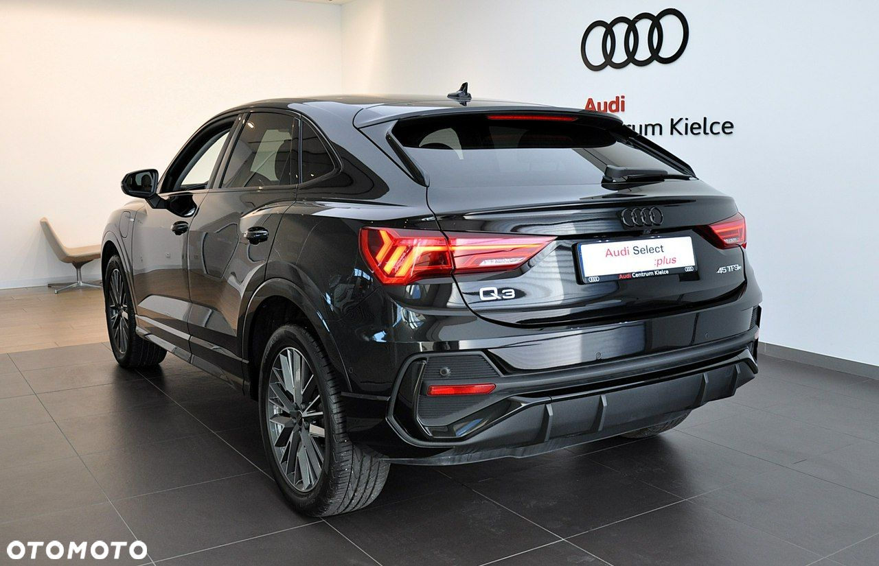Audi Q3 Sportback - 2
